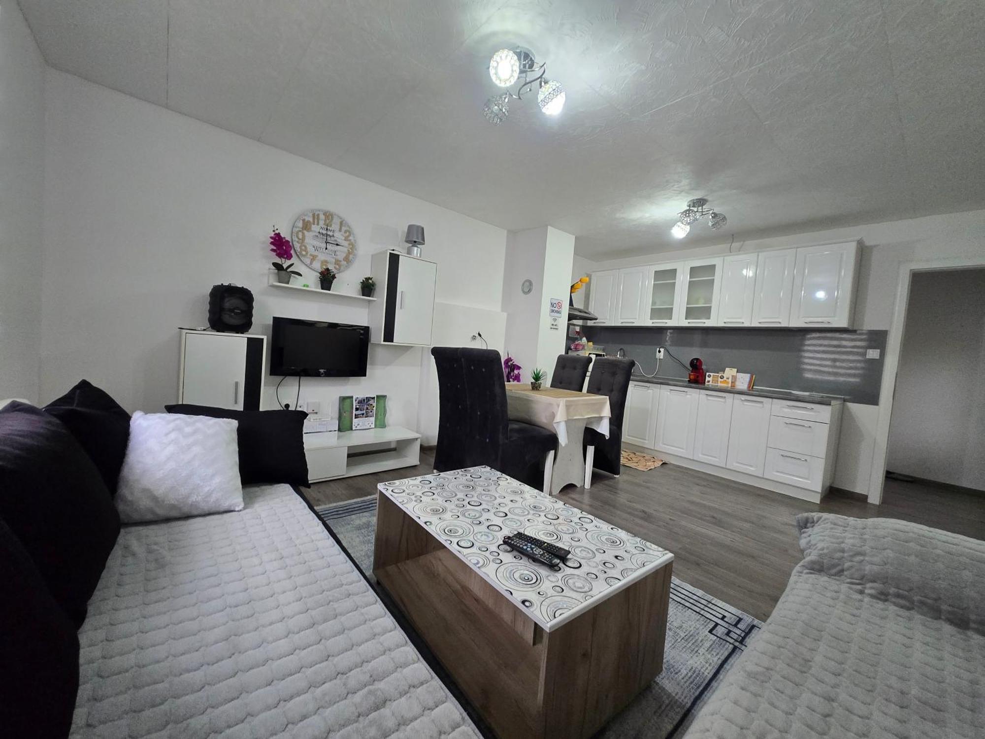 Vikendica Sunce Apartment Баня Лука Екстериор снимка